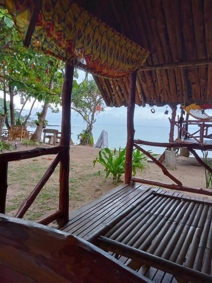 Breizh Cape Beach Bungalows Koh Lanta Exterior photo