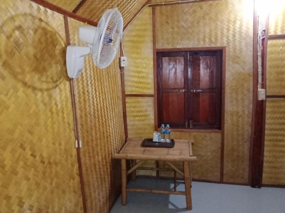Breizh Cape Beach Bungalows Koh Lanta Exterior photo
