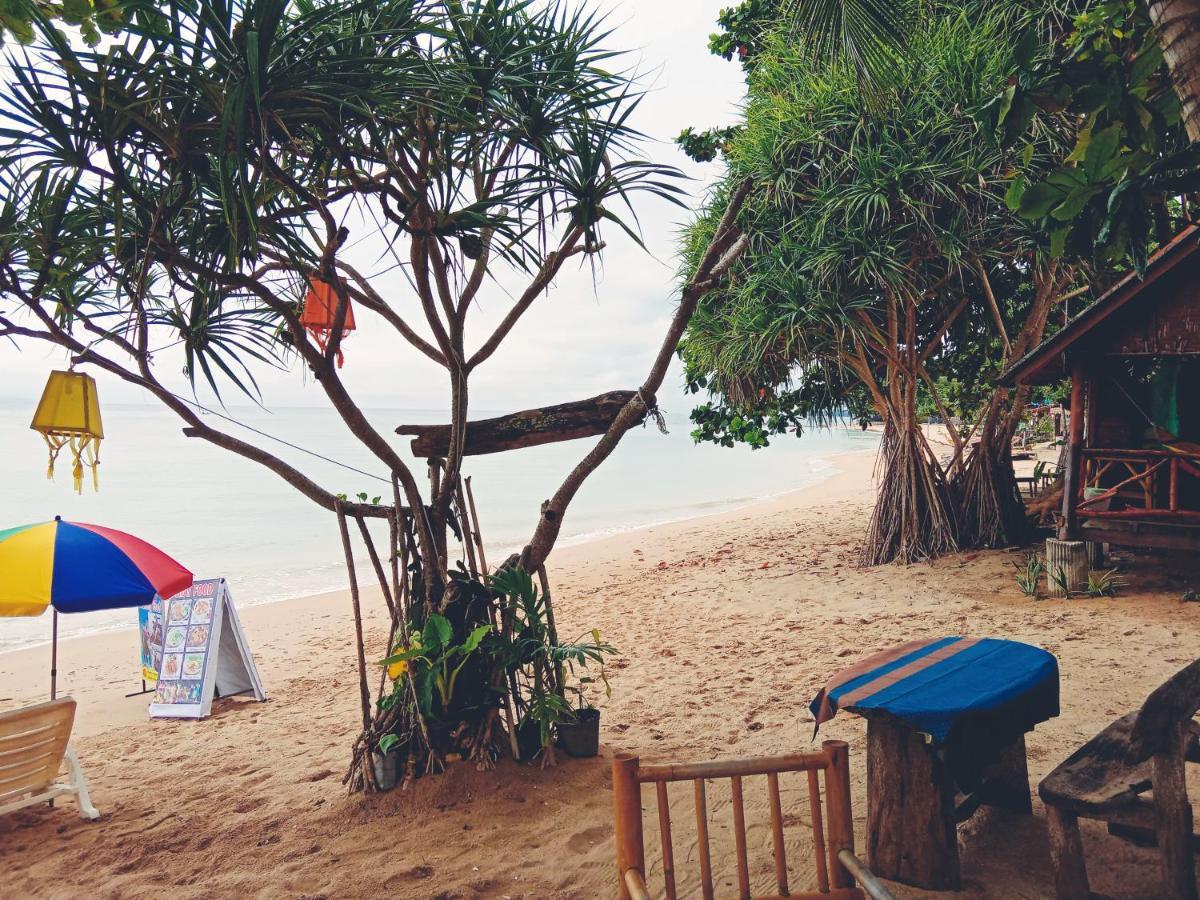 Breizh Cape Beach Bungalows Koh Lanta Exterior photo