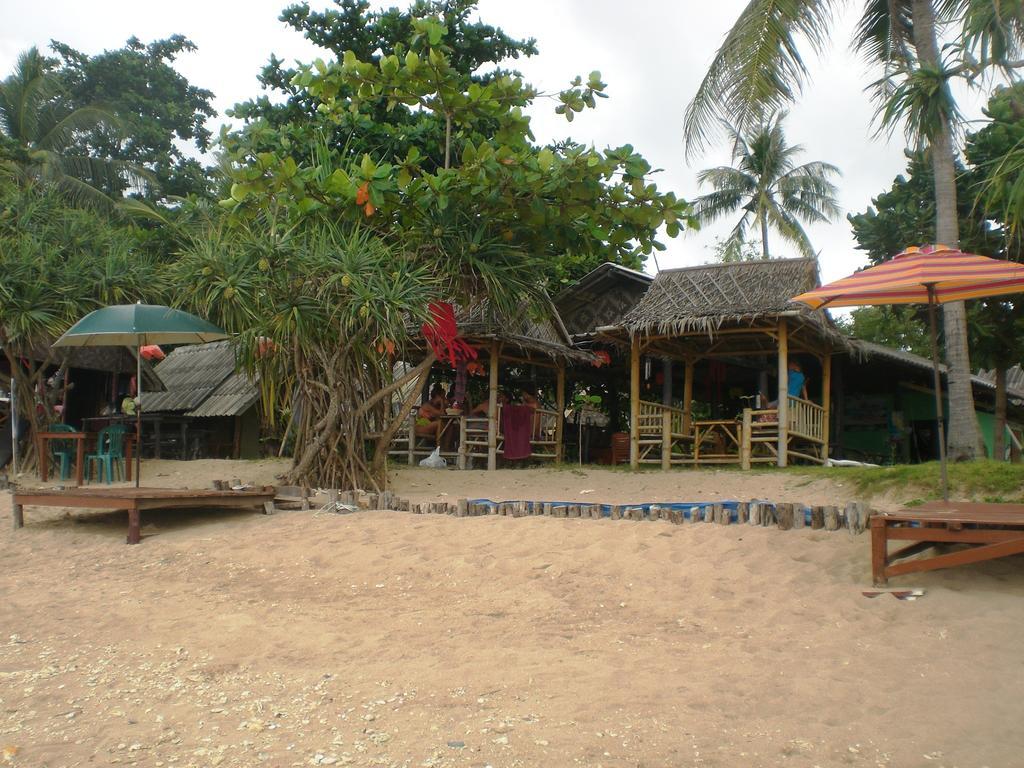 Breizh Cape Beach Bungalows Koh Lanta Exterior photo